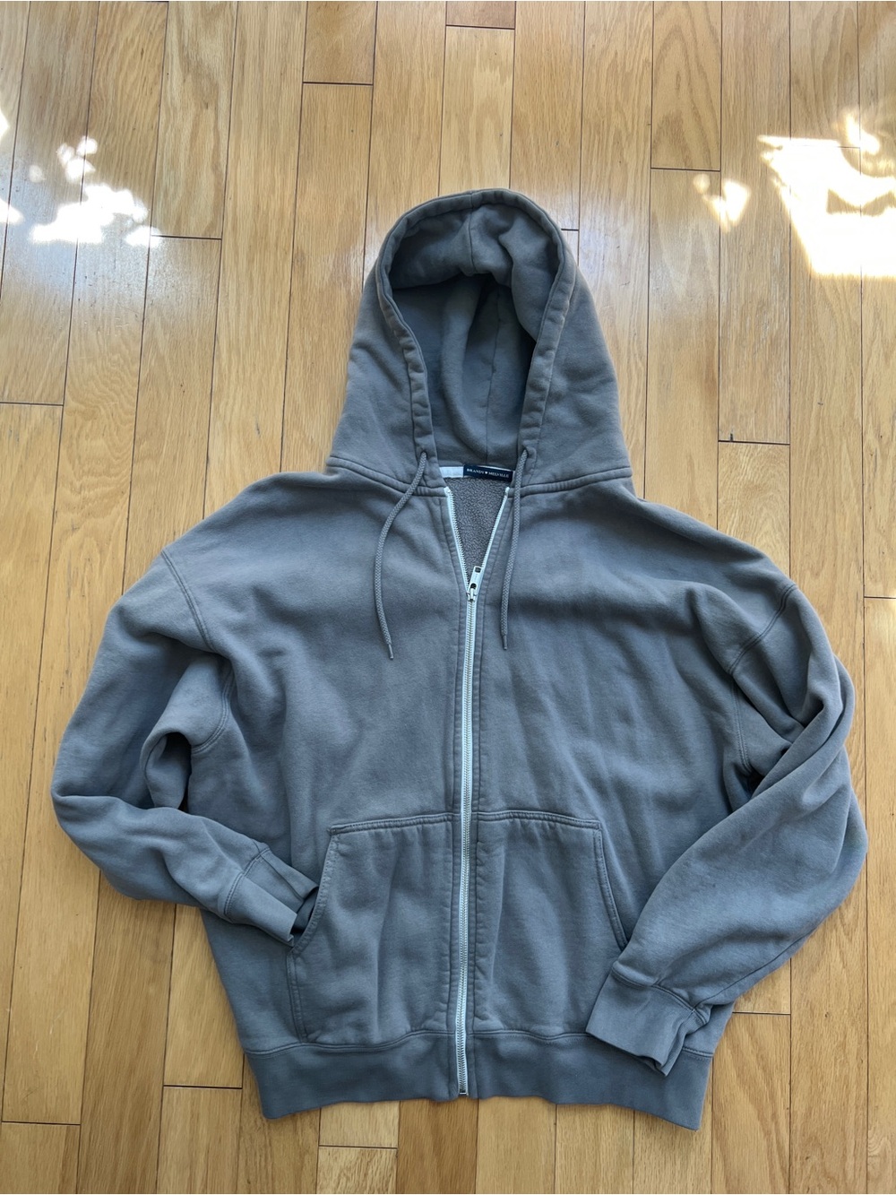 Brandy Melville Women's Full-Zip Hoodie in Gray